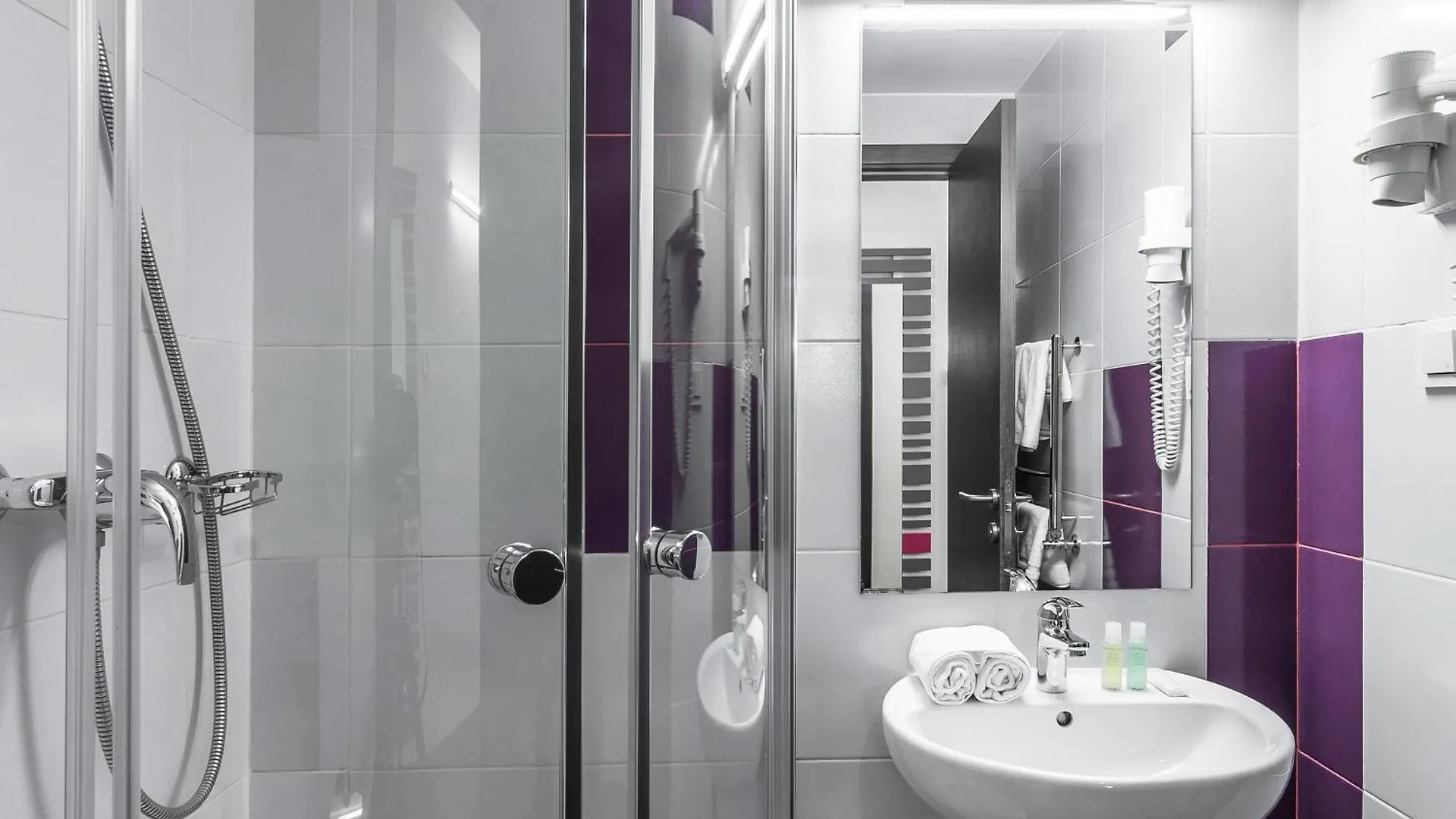 Amarant Hotel & Conference Halls By Chm Kyiv Ukraine