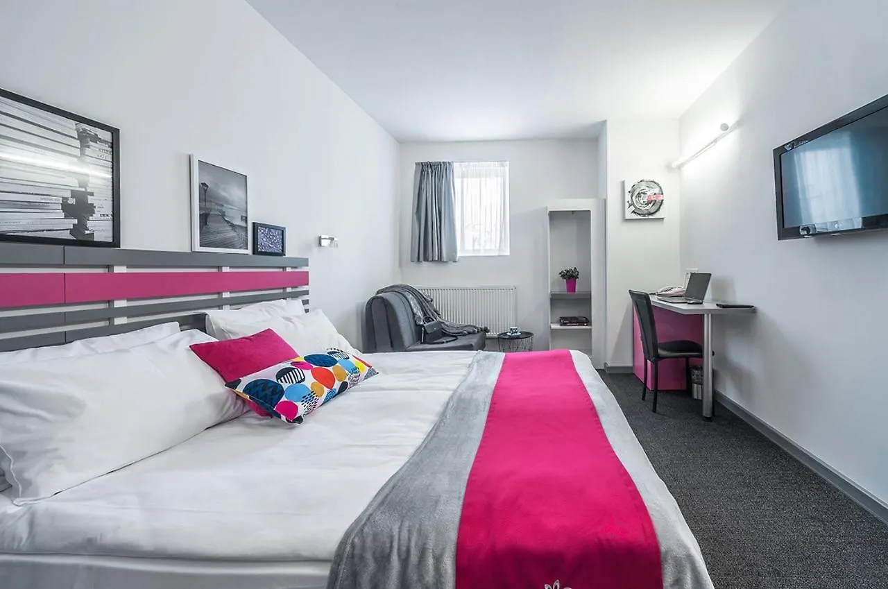 Amarant Hotel & Conference Halls By Chm Kyiv 3*,  Ukraine
