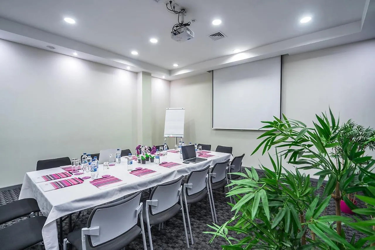 Amarant Hotel & Conference Halls By Chm Kyiv
